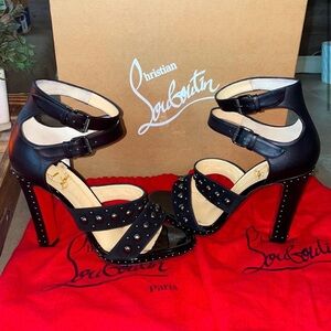 Christian Louboutin Decodame heels